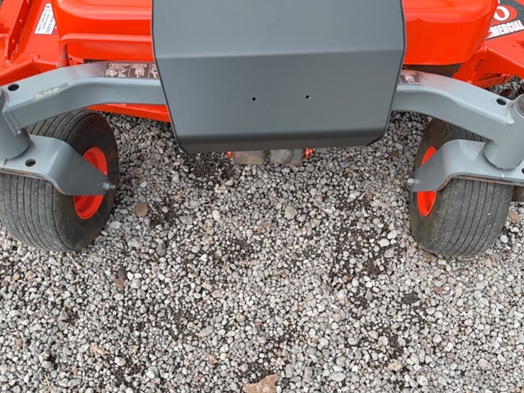 kubota-zd331-image-4