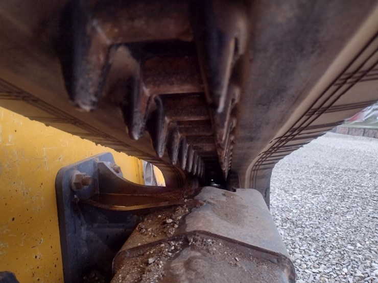 deere-325g-image-28