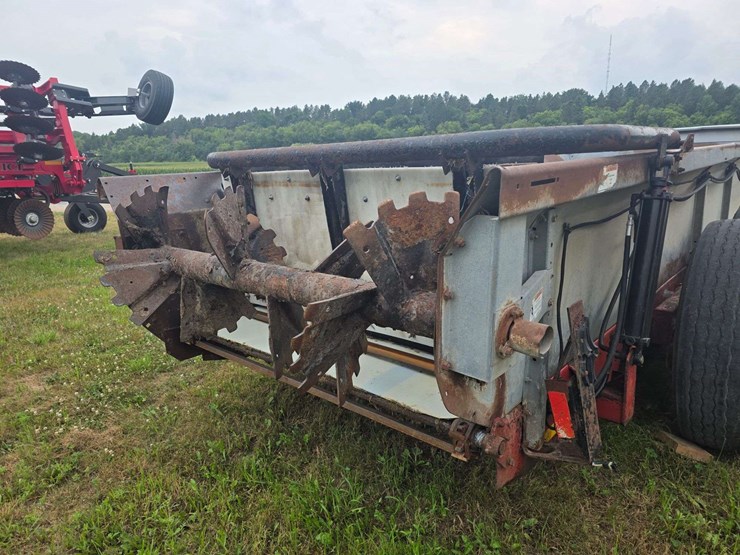 2001-agco-3739-image-25