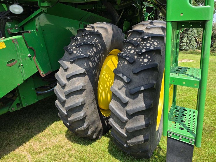 2007-john-deere-9760-sts-image-18