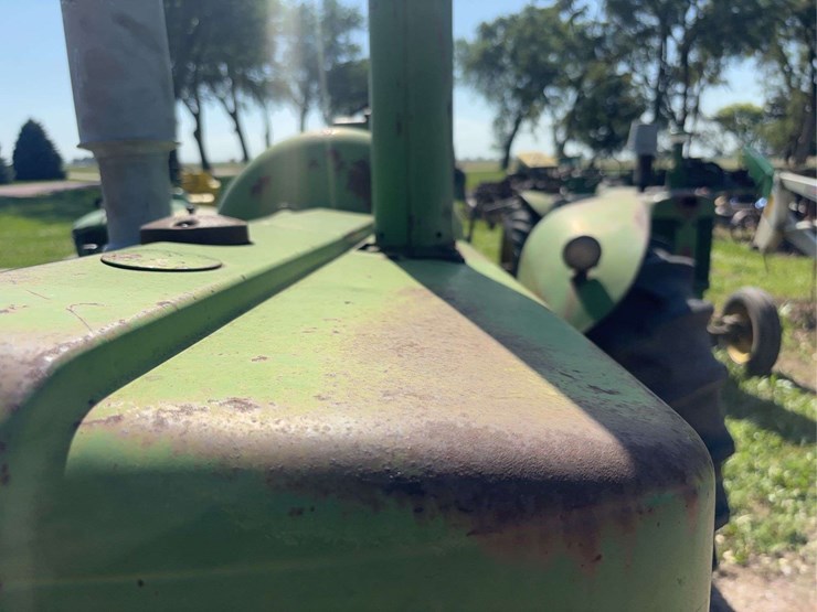 john-deere-720-image-16