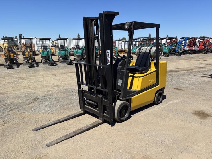 yale-glp50-forklift-image-1