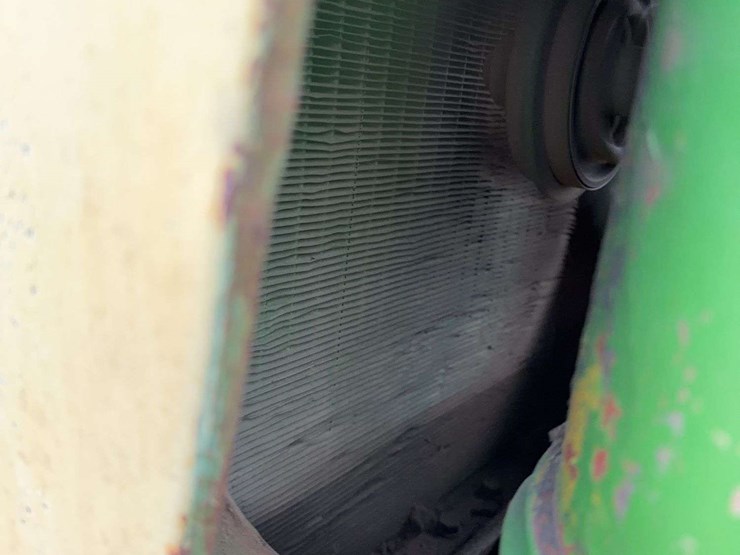john-deere-620-image-29