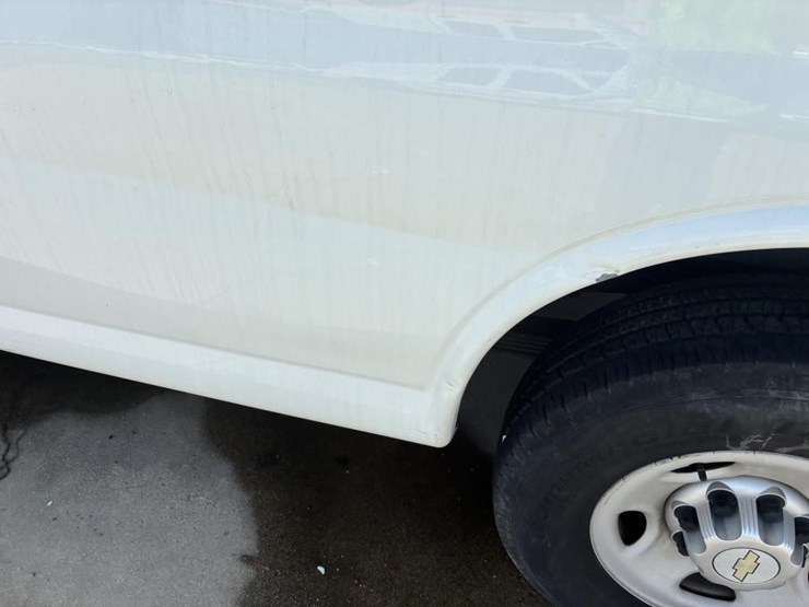 2014-chevrolet-express-3500-image-5
