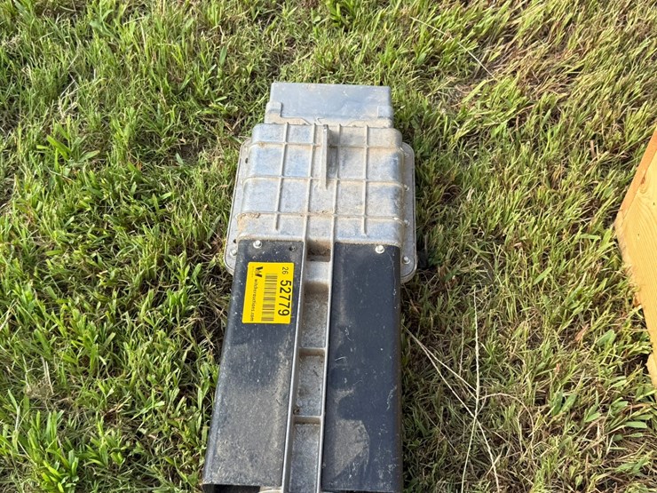 2011-john-deere-9770-sts-image-135