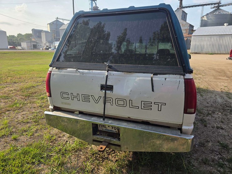 1999-chevrolet-silverado-2500-image-16