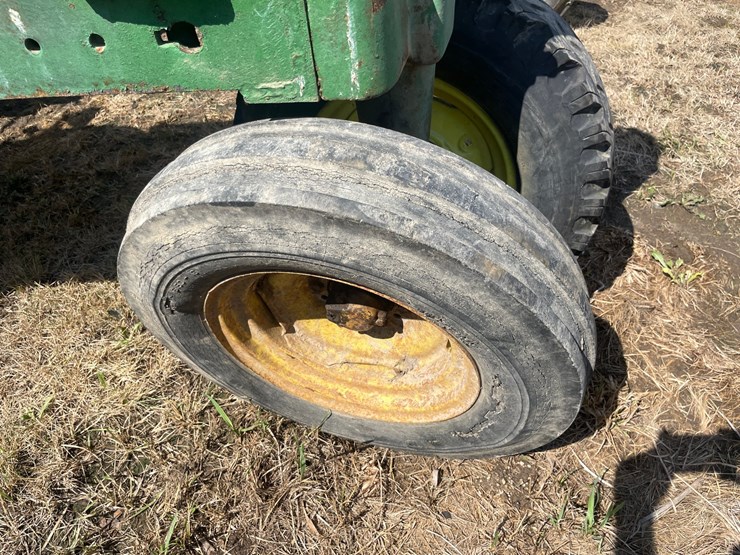 john-deere-a-image-16