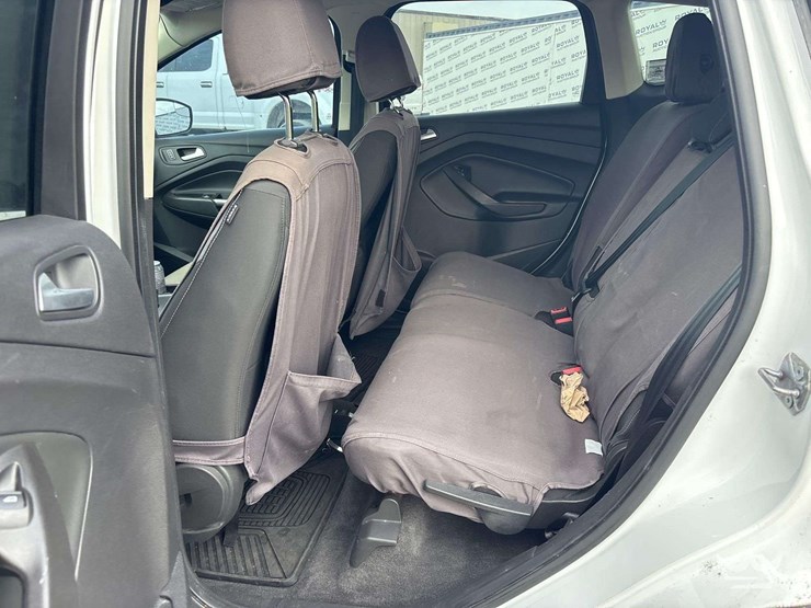 2013-ford-escape-image-19
