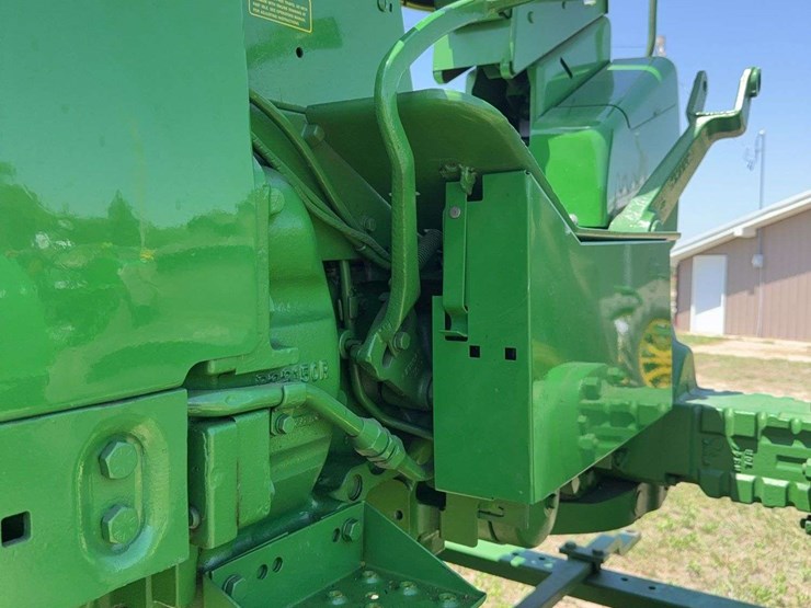 john-deere-3020-image-26