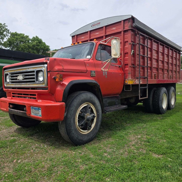 1974 CHEVROLET C65