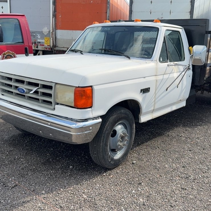 1989 FORD F350