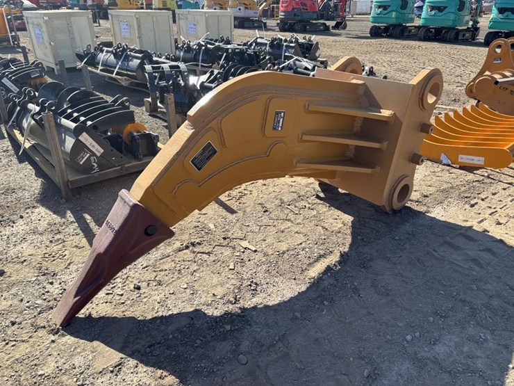 caterpillar-336-image-1