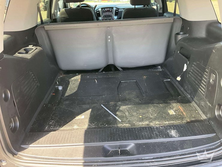 2019-chevrolet-tahoe-image-32