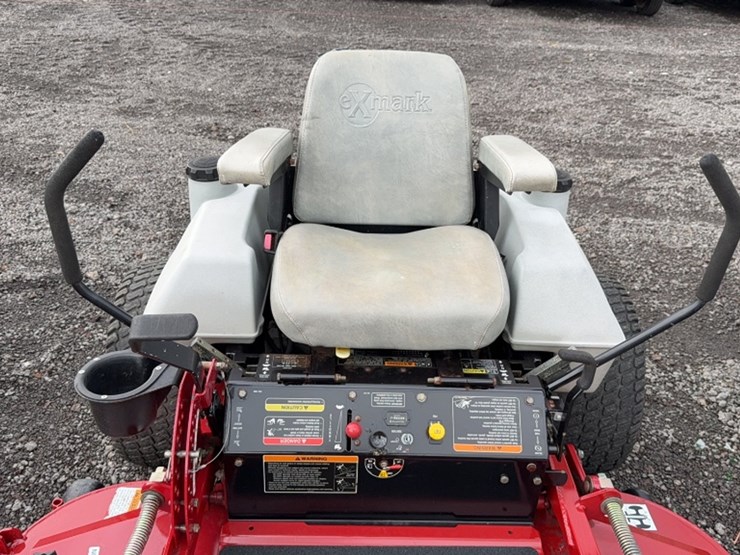 #3092-•-exmark-lazer-z-zero-turn-mower-image-6