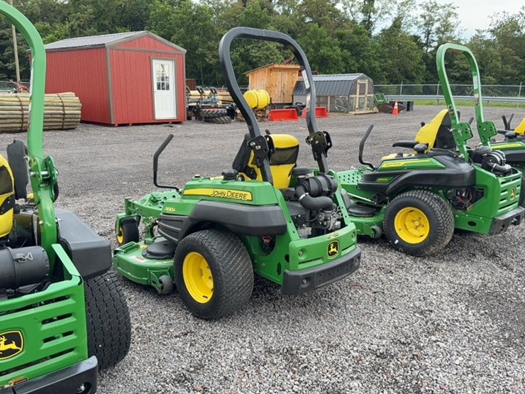 john-deere-z830a-image-10