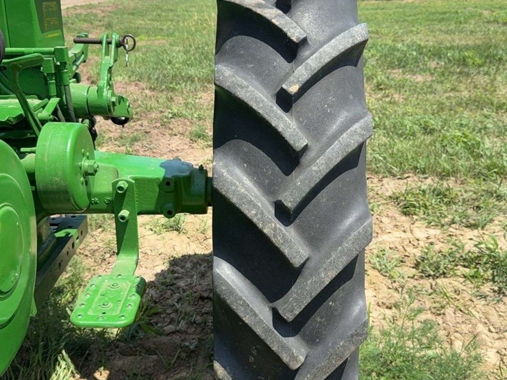 john-deere-530-image-15