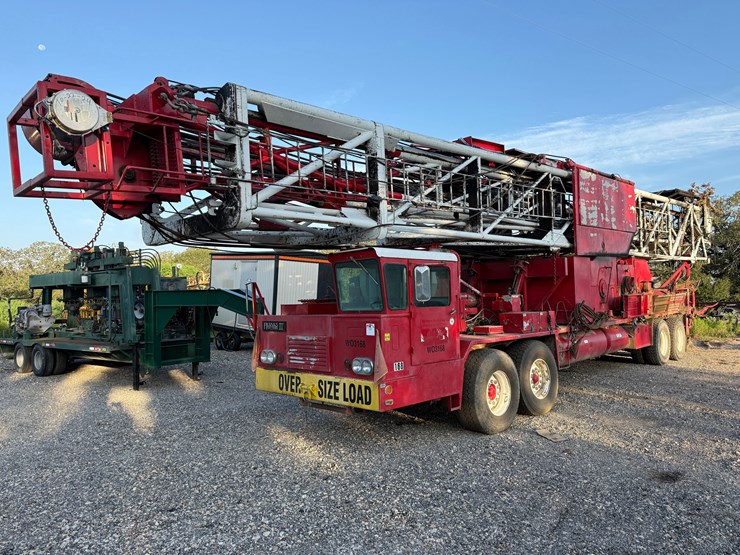 1979-franks-explorer-iii-1287/160-dtd-ht-96’-215k-4-axle-well-service-workover-rig-image-2