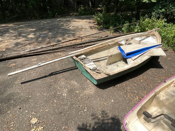 #7011-•-day-sailboat-image-4