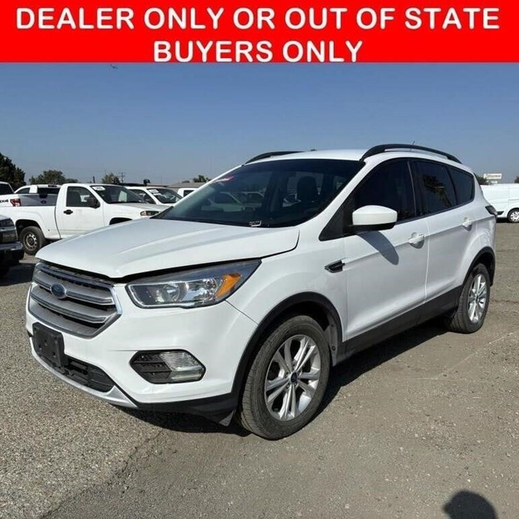 2018 FORD ESCAPE SE