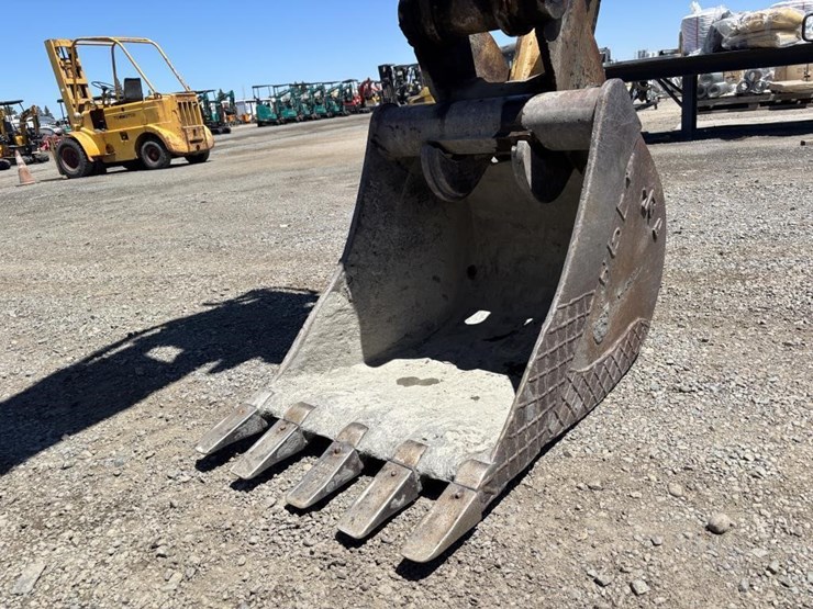 2007-caterpillar-420e-image-18