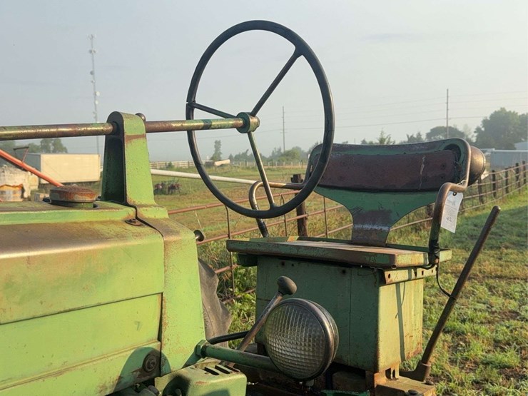 john-deere-50-image-30