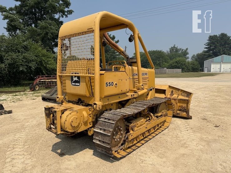 deere-550-image-4