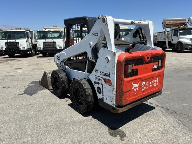 2017-bobcat-s590-image-4