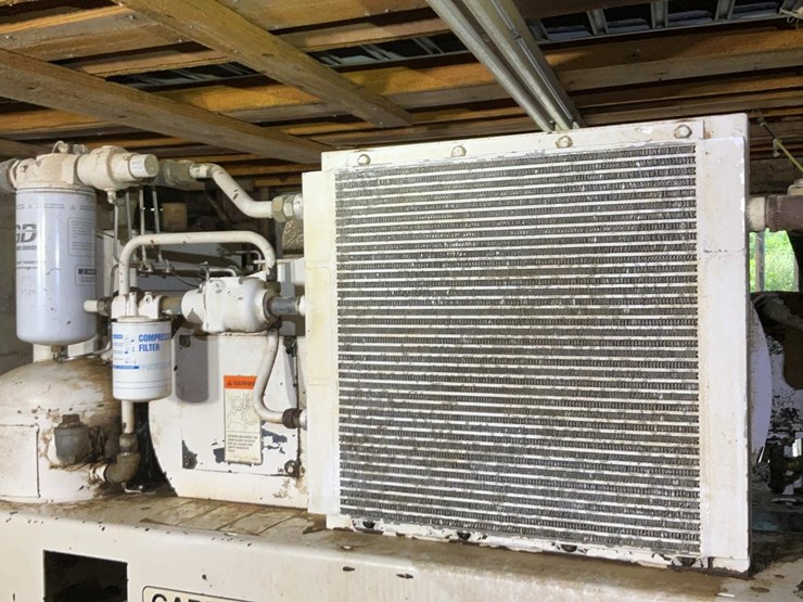 #137-•-1991-gardner-denver-ebepff-air-compressor-image-8