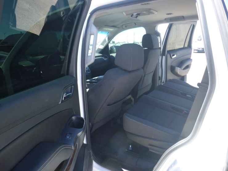 2018-chevrolet-tahoe-image-7