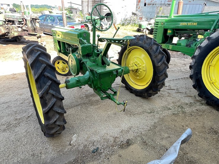 john-deere-h-image-6