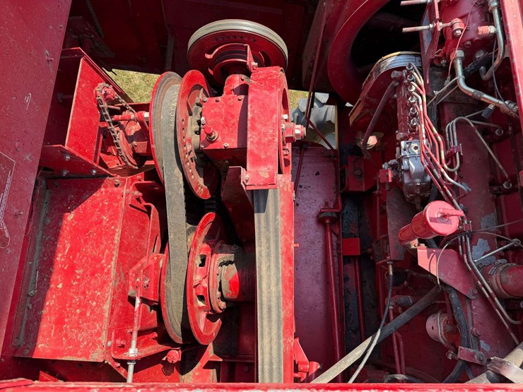 case-ih-1660-image-76