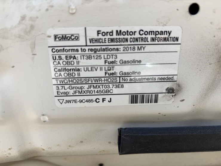 2018-ford-explorer-image-9