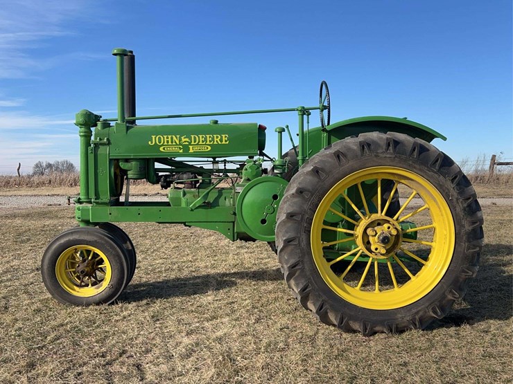 john-deere-model-a-image-2