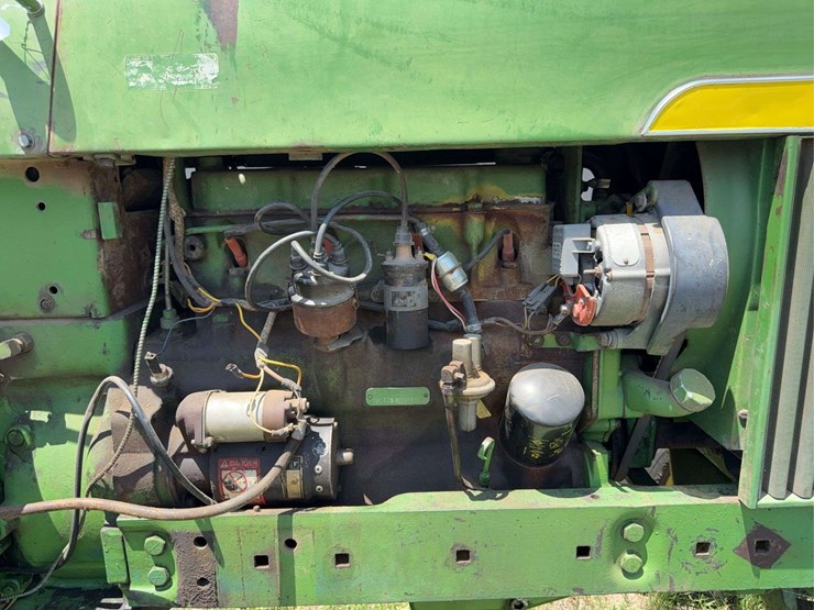 john-deere-2510-image-24