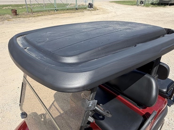 l3---club-cart-gas-golf-cart-image-10