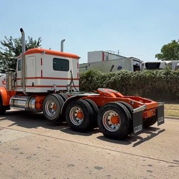 2013 PETERBILT 367