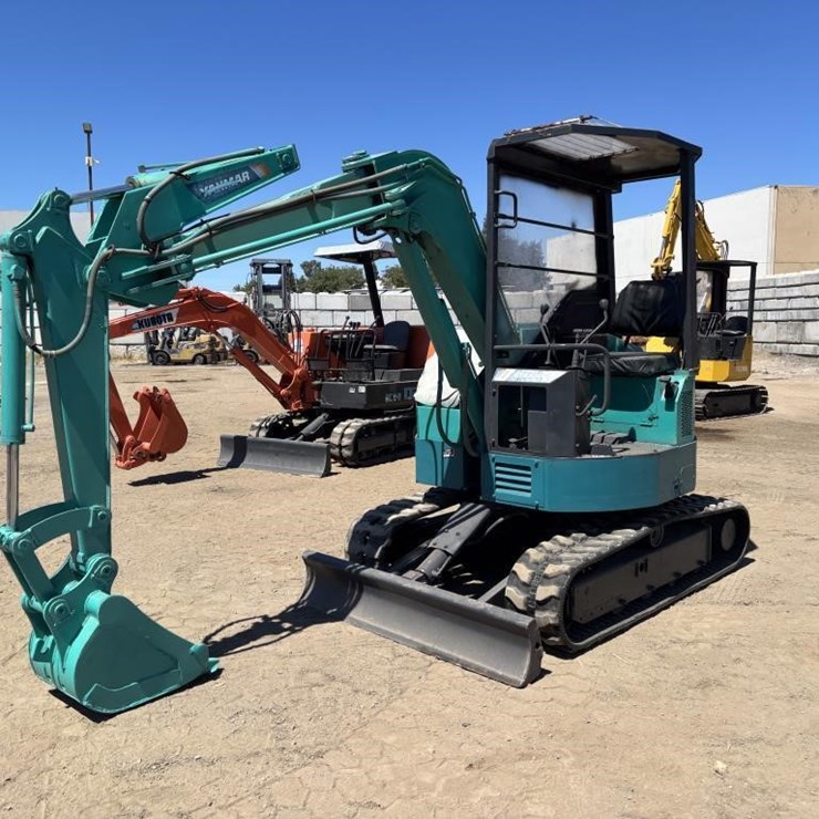 YANMAR B3