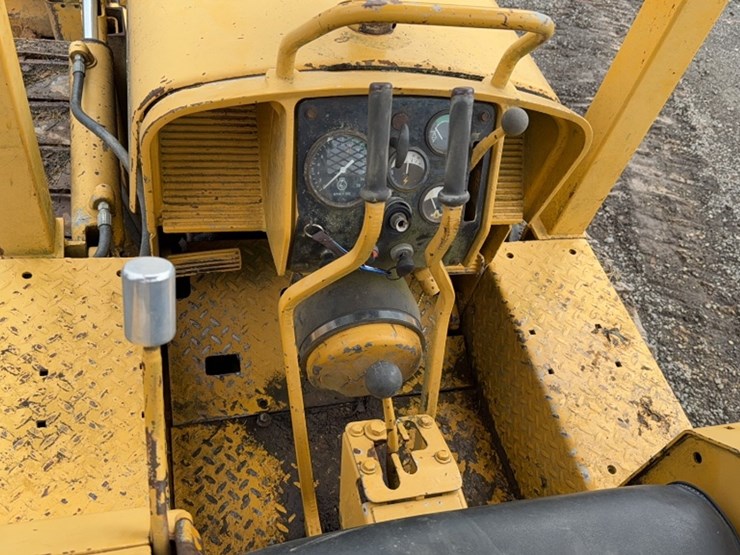 john-deere-350-image-14