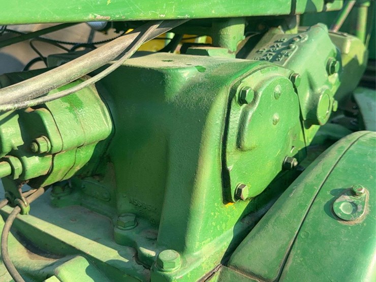 john-deere-620-image-35
