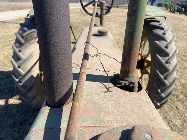 john-deere-model-b-image-12