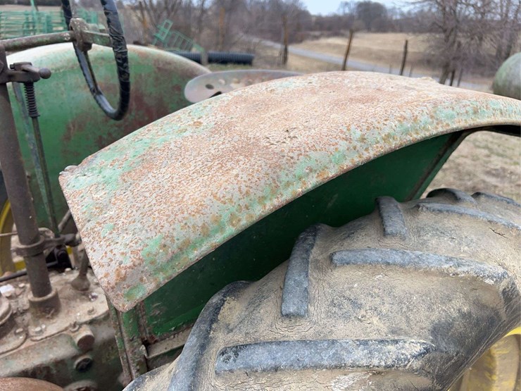 john-deere-model-b-image-47