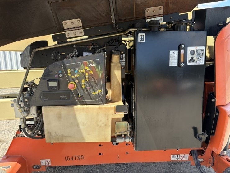 2016-jlg-450aj-image-12