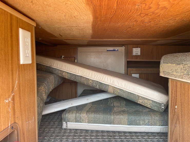 #4486-•-jayco-quest-10x-pop-up-camper-(no-title)-image-16