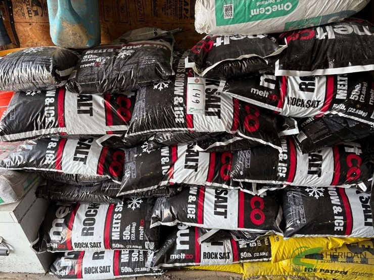 partial-pallet-of-rock-salt-image-3