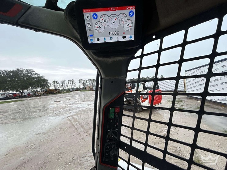 2022-bobcat-t62-image-13