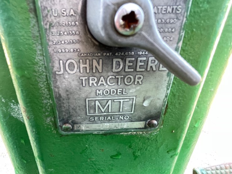 john-deere-mt-image-29