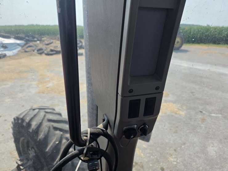 2001-case-ih-mx-magnum-270-mfwd-tractor,-5,720-hours,-power-shift-transmission,-10-front-suitcase-we-image-63
