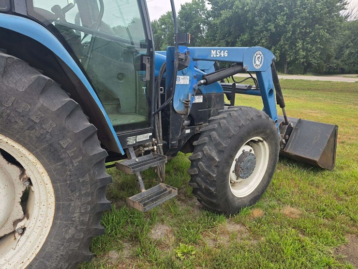 2002-new-holland-tl100-image-37