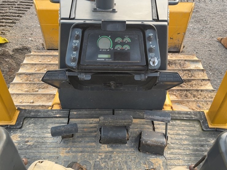 komatsu-d39ex-image-17