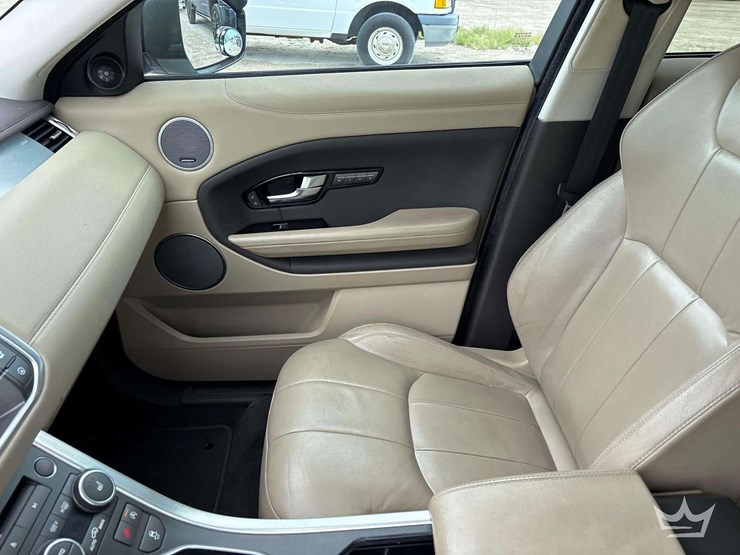 2016-land-rover-range-rover-image-22
